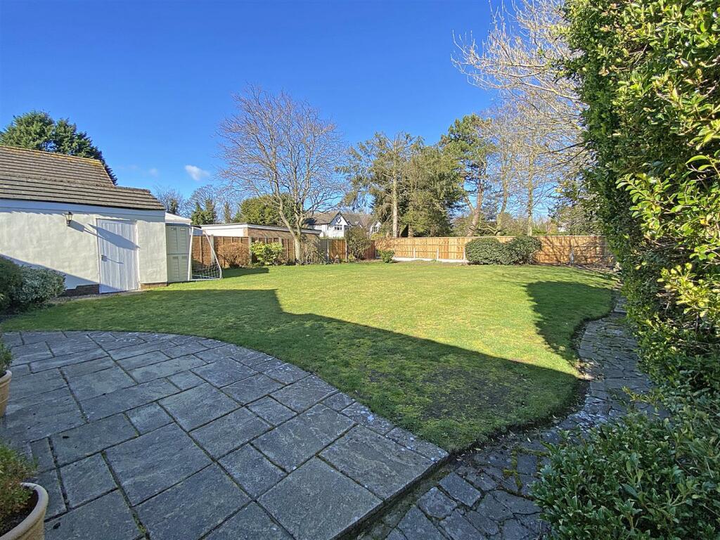 3 bedroom bungalow for sale in Wicks Lane, Formby, Liverpool, L37