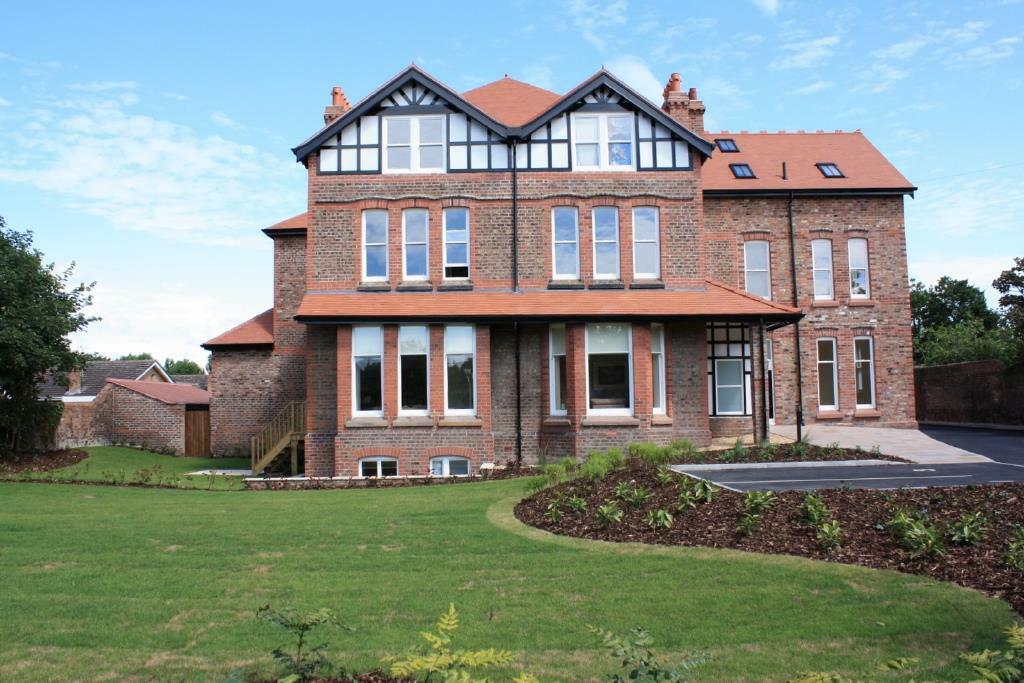 2 bedroom apartment for sale in Merrilocks Road, Blundellsands, L23
