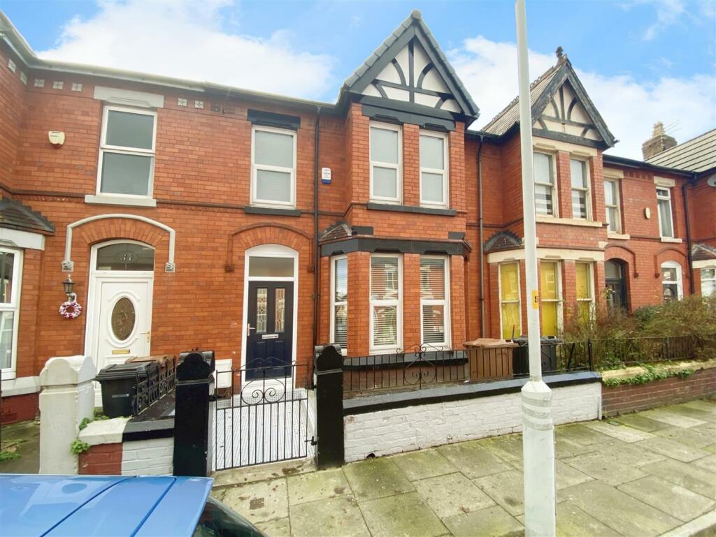 4 bedroom terraced house for sale in Thorndale Road, Waterloo