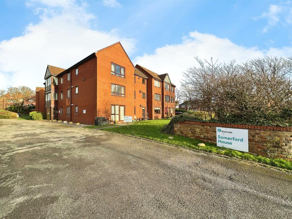 2 bedroom apartment for sale in Nicholas Road, Blundellsands, Crosby, L23