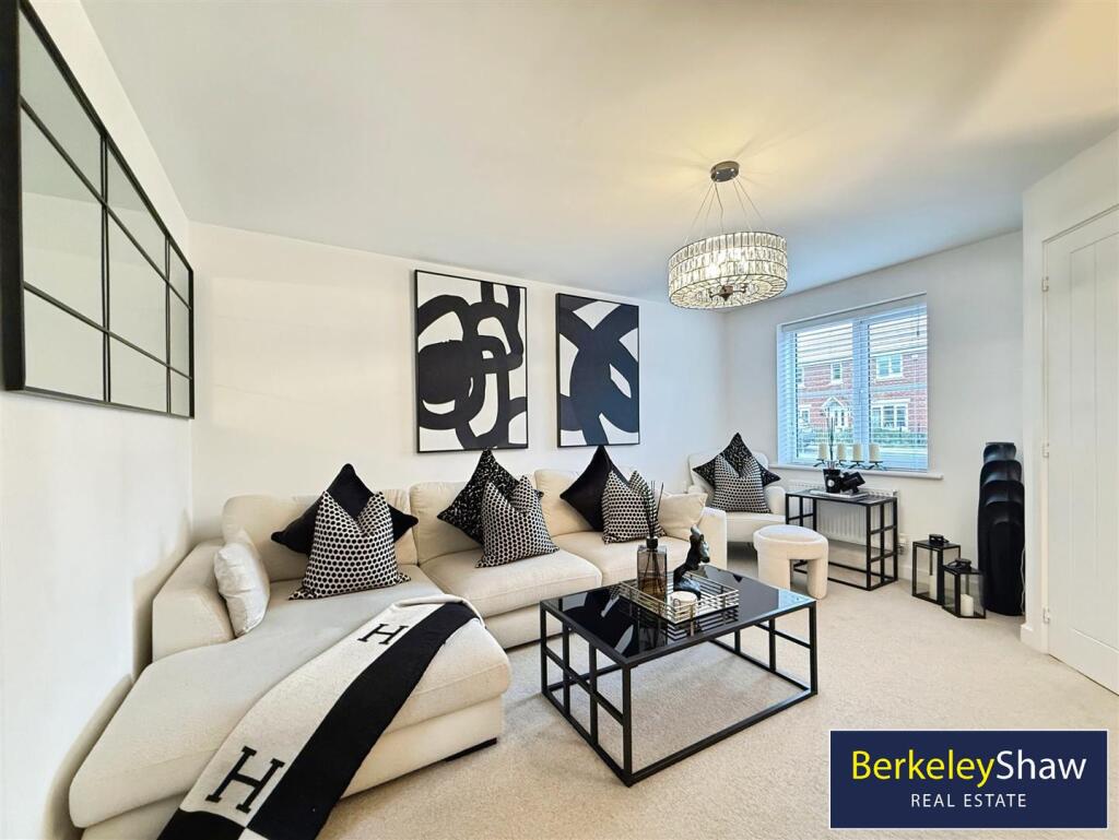 Main image of property: Gadwall Close, Maghull