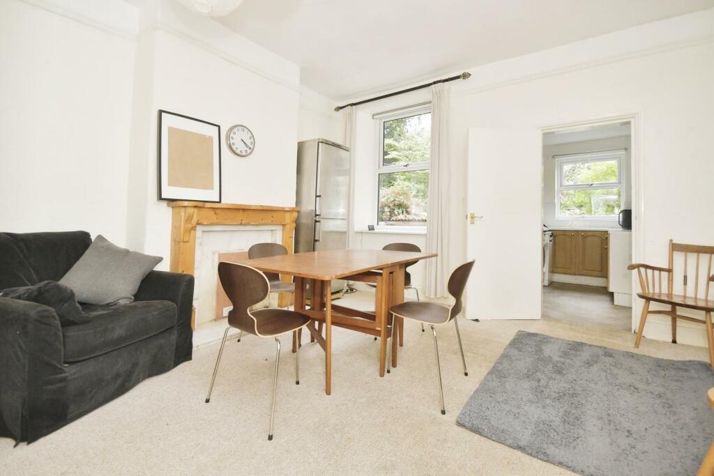 3 bedroom terraced house for sale in Burns Road, Crookesmoor, Sheffield, S6