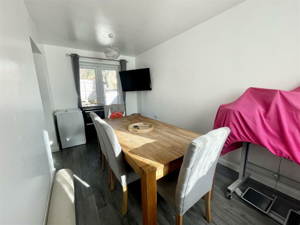 Additional property image - Sycamore Close, Creekmoor