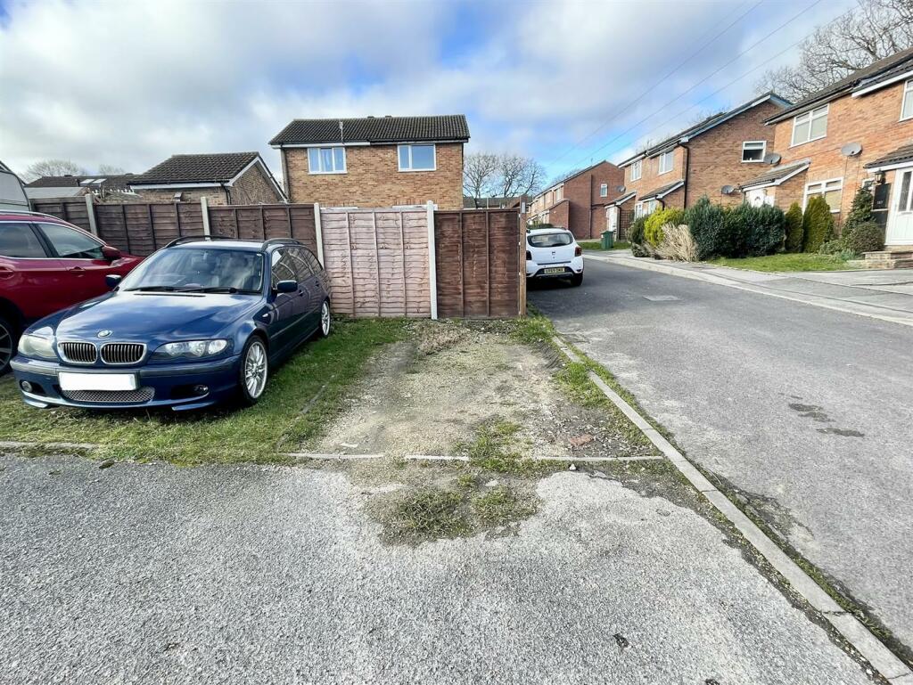 Additional property image - Sycamore Close, Creekmoor