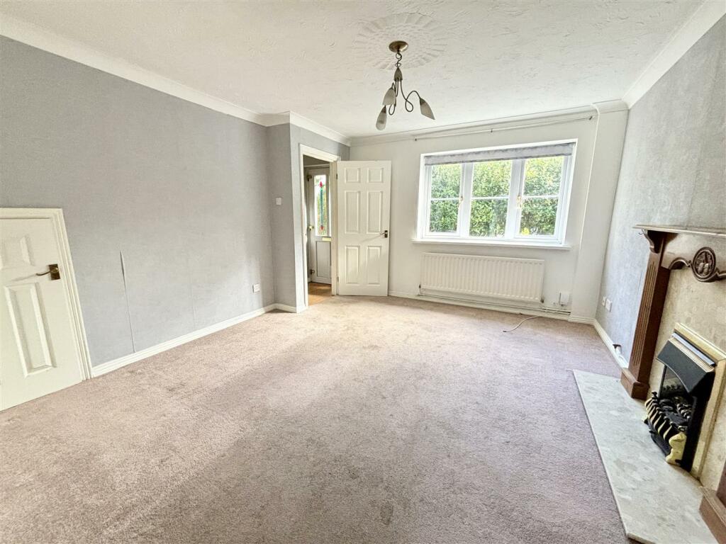 Additional property image - Stirrup Close, Upton