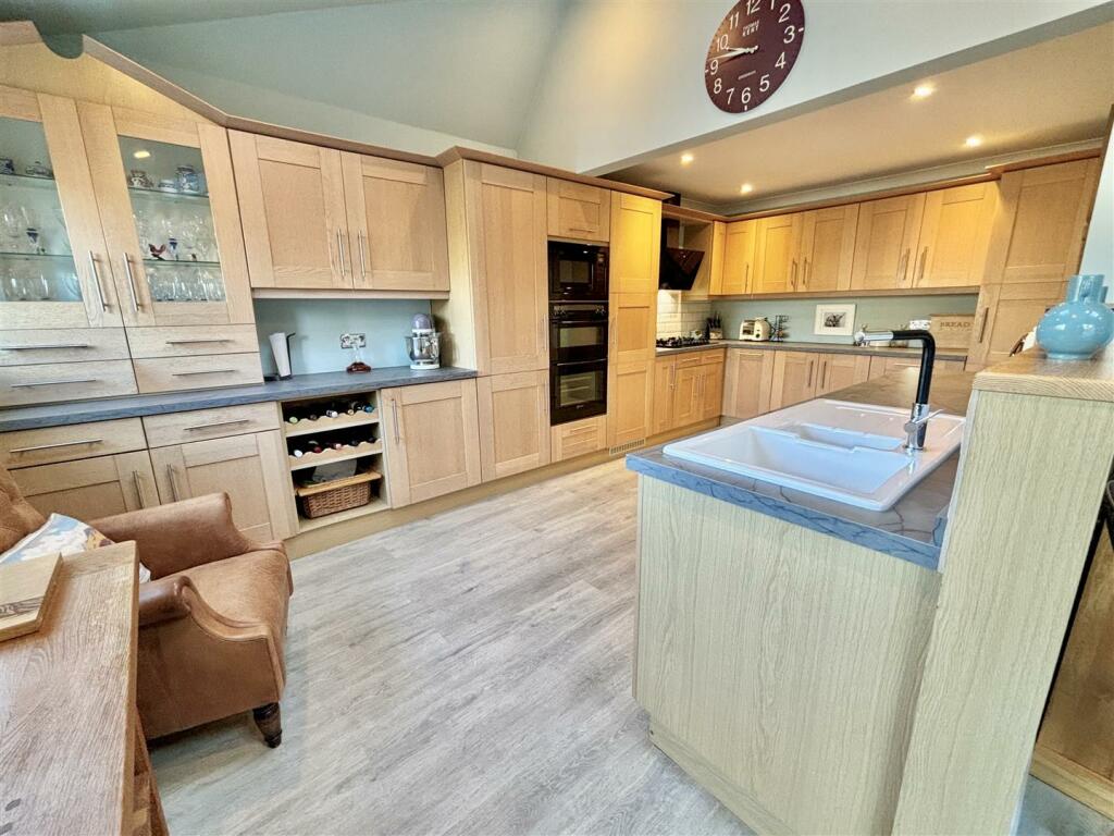 Additional property image - Heatherbrae Lane, Upton, Poole