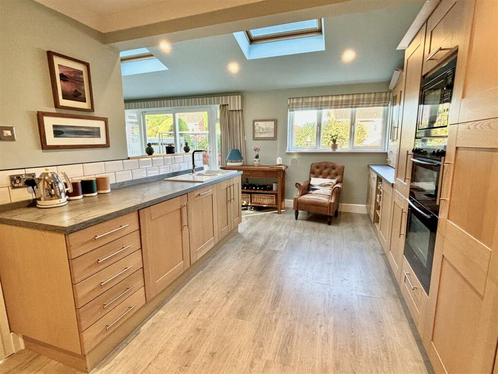 Additional property image - Heatherbrae Lane, Upton, Poole