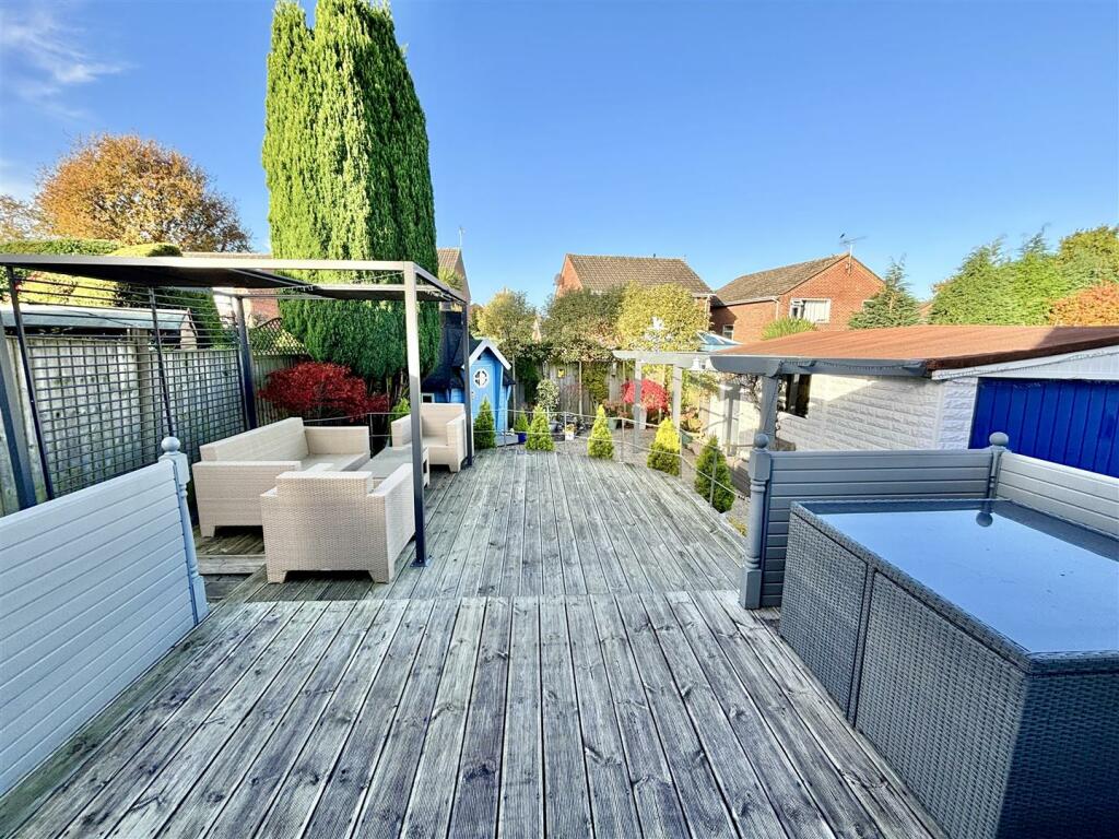 Additional property image - Heatherbrae Lane, Upton, Poole