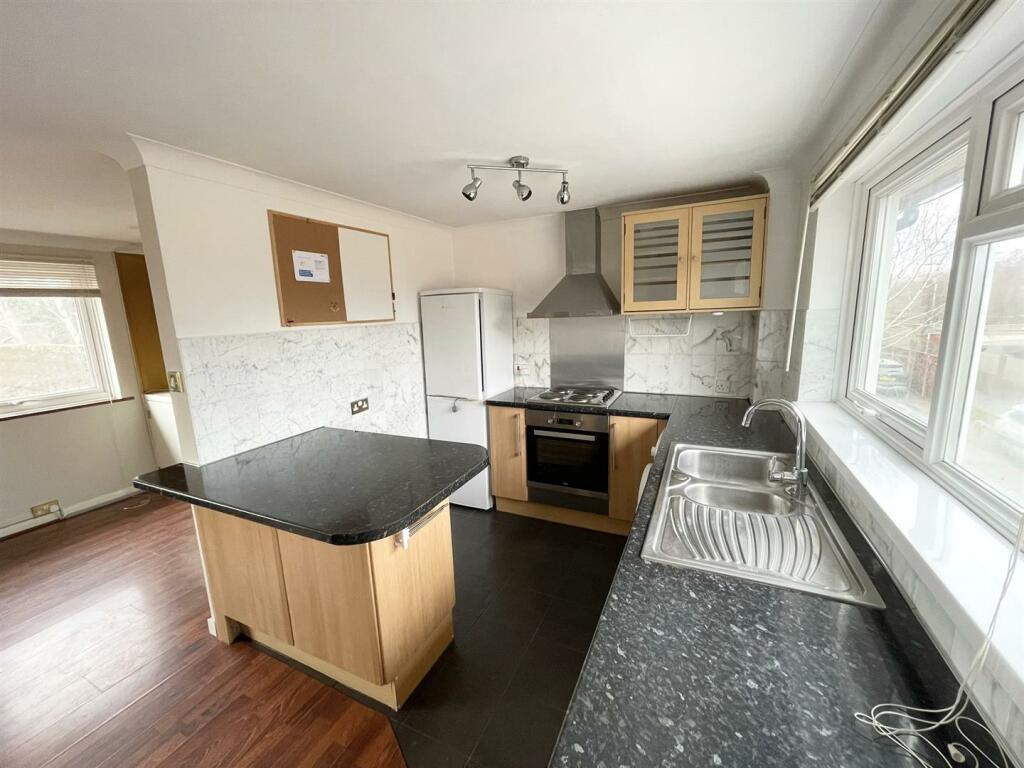 Additional property image - Warbler Close, Upton