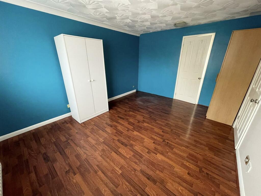 Additional property image - Warbler Close, Upton