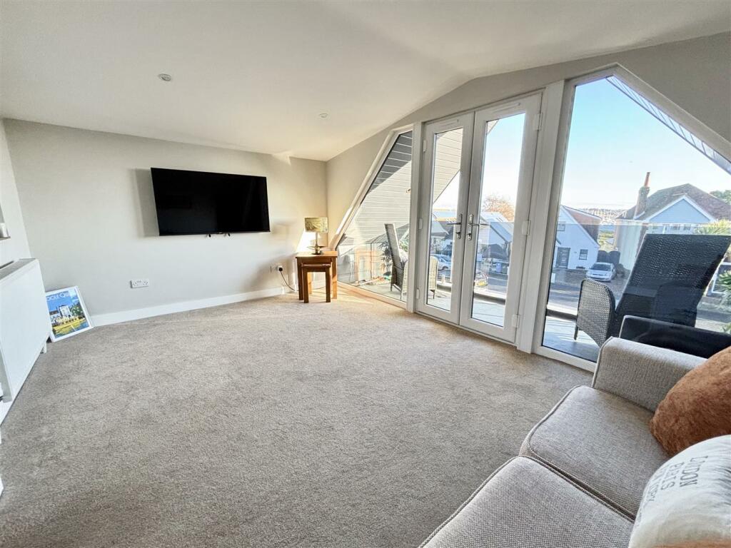 Additional property image - Woodlands Avenue, Hamworthy