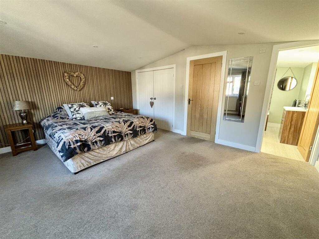 Additional property image - Woodlands Avenue, Hamworthy