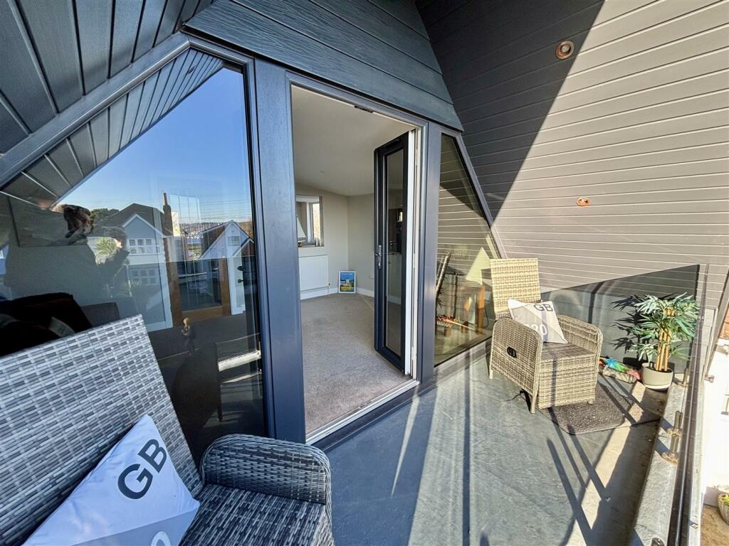 Additional property image - Woodlands Avenue, Hamworthy