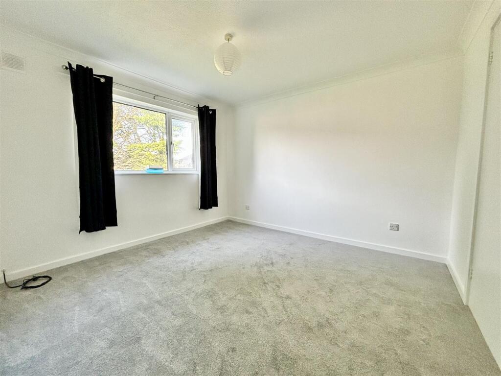 Additional property image - Littlemead Close, Creekmoor