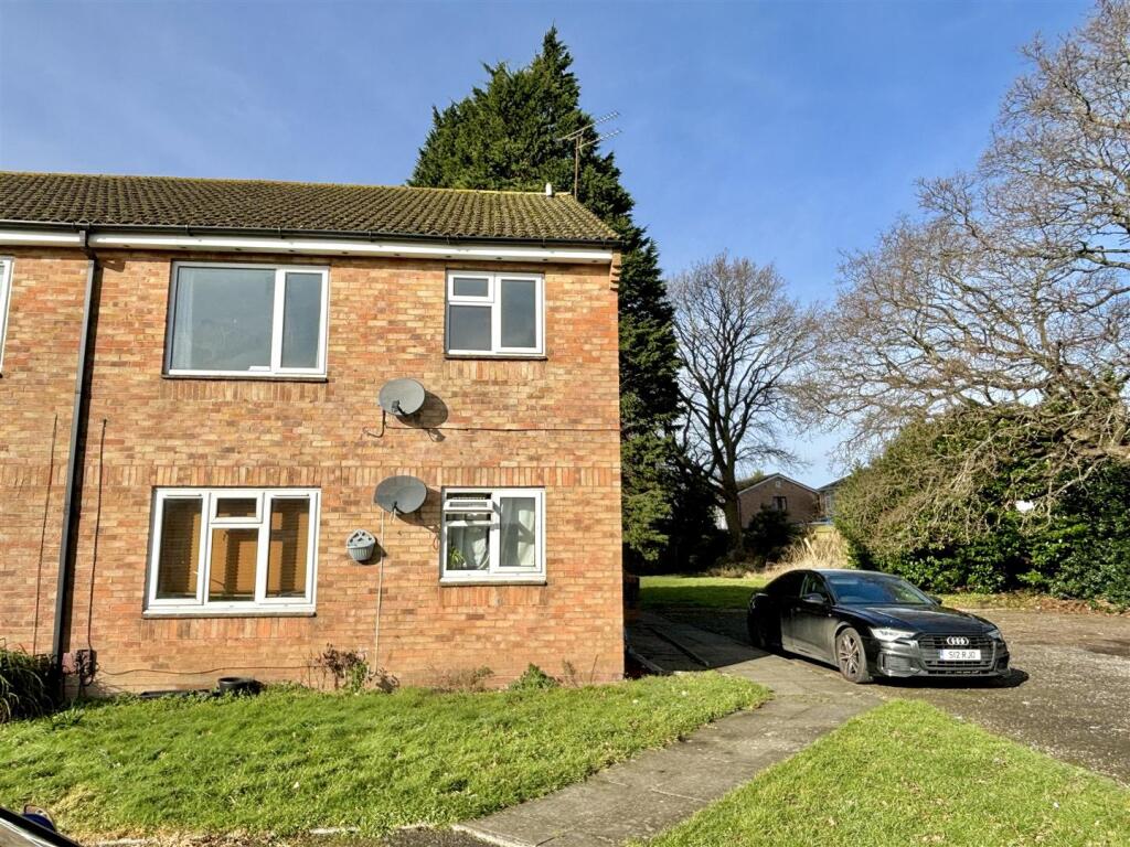 Additional property image - Littlemead Close, Creekmoor
