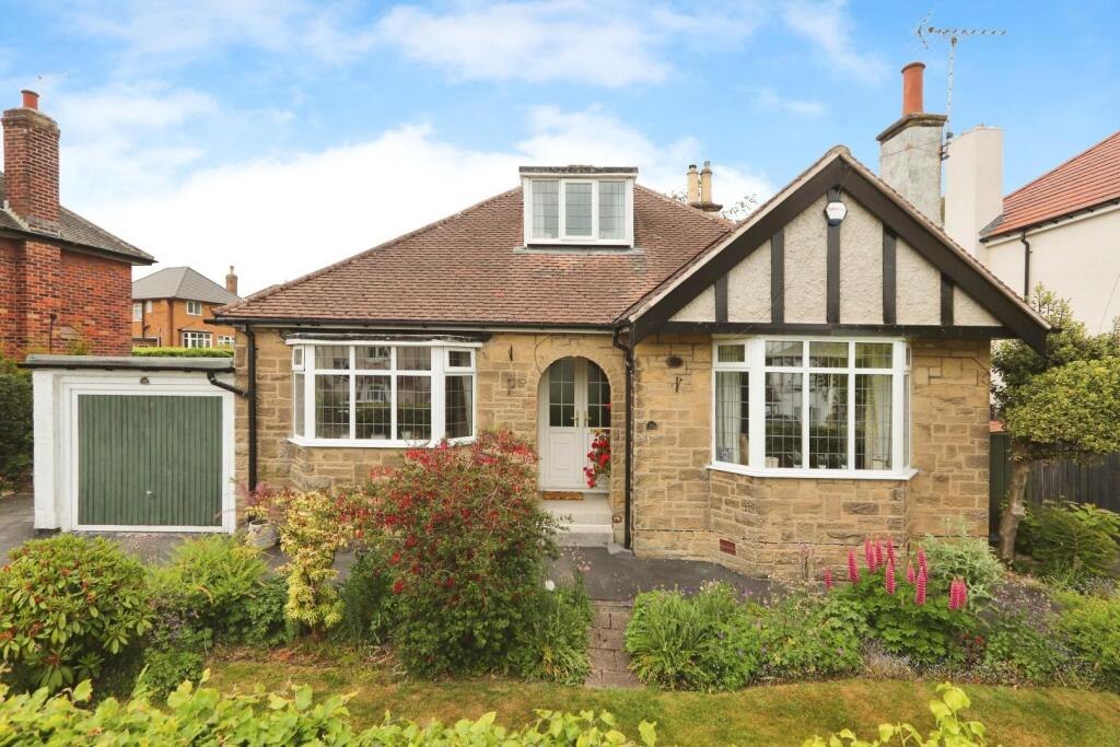 Main image of property: Heather Lea Avenue, Dore, Sheffield, S17 3DJ
