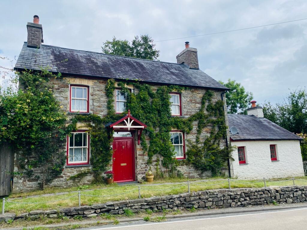 Main image of property: Drefach, Llanybydder, SA40
