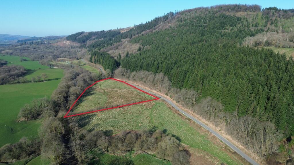 Main image of property:  Abergorlech, SA32