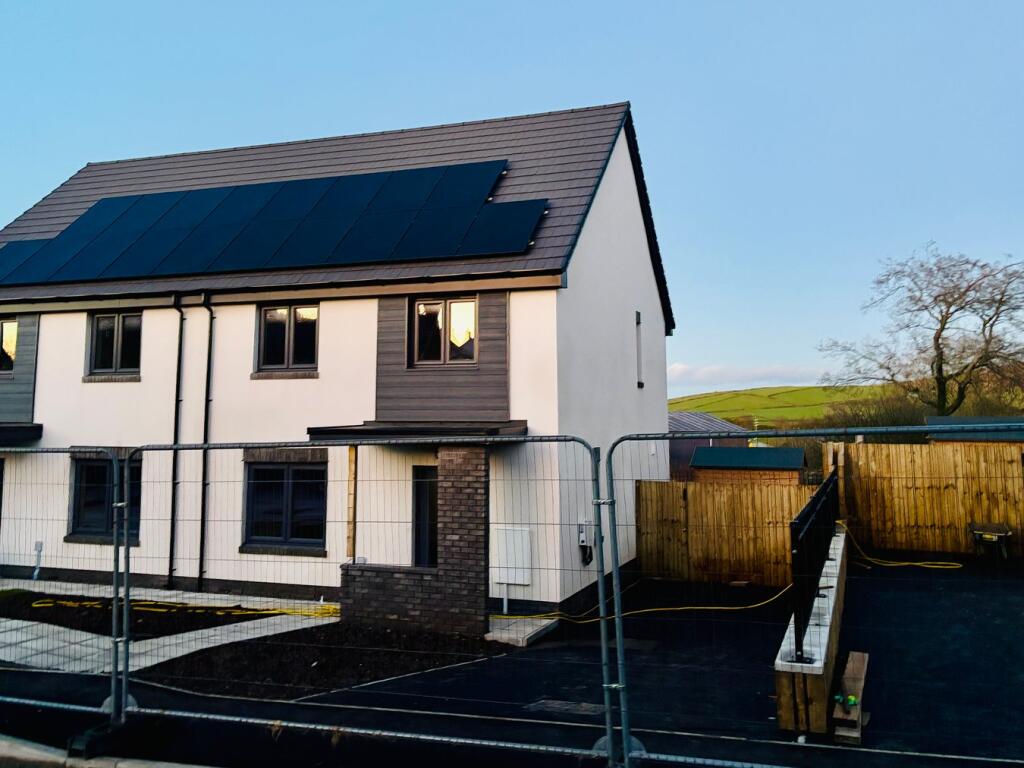 Main image of property: Heol Fferm Fila, Crymych, SA41