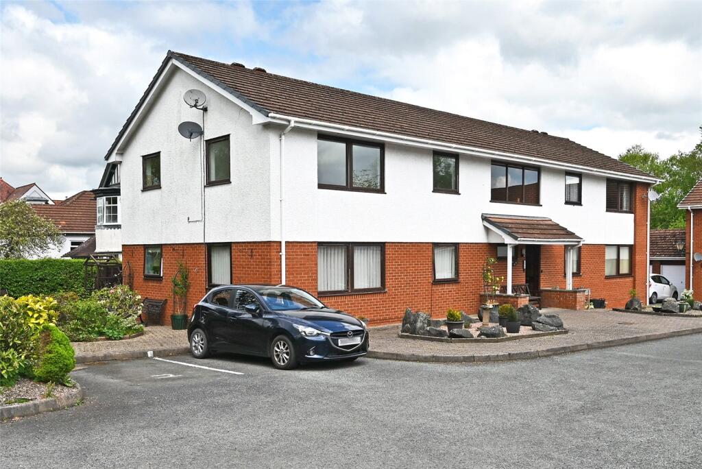 Main image of property: Penrhyn, Broadway, Llandrindod Wells, Powys, LD1