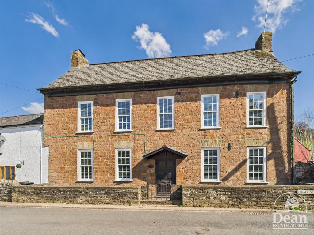 Main image of property: The Cross, Clearwell, Coleford