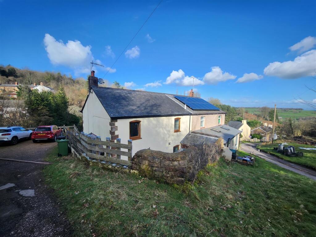 Main image of property: The Rocks, Mitcheldean