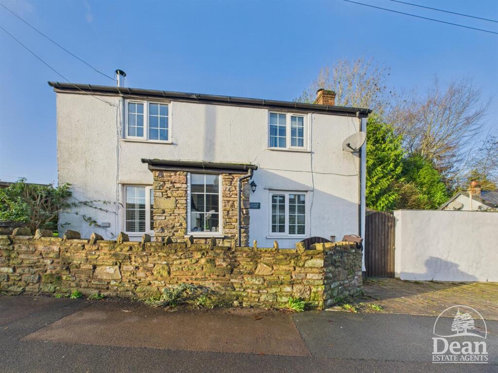 Main image of property: Cinderhill, Coleford