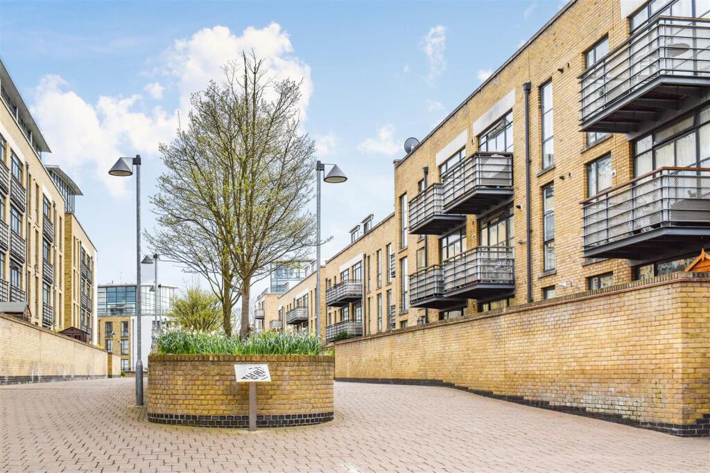 Main image of property: Town Meadow, Brentford