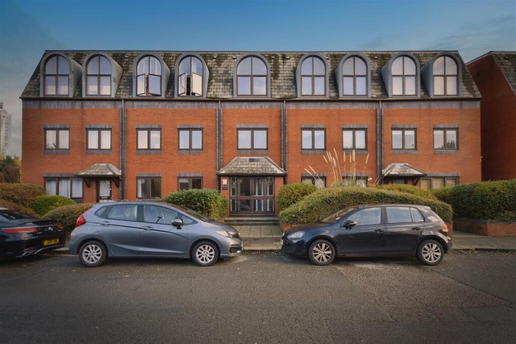 Main image of property: Brook Road South, Brentford