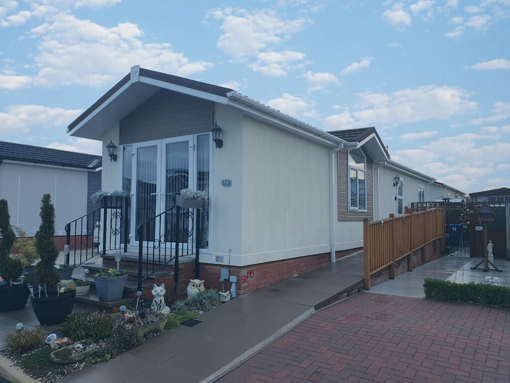 2 bedroom park home for sale in Ashwood Park, Marston, Northwich, CW9