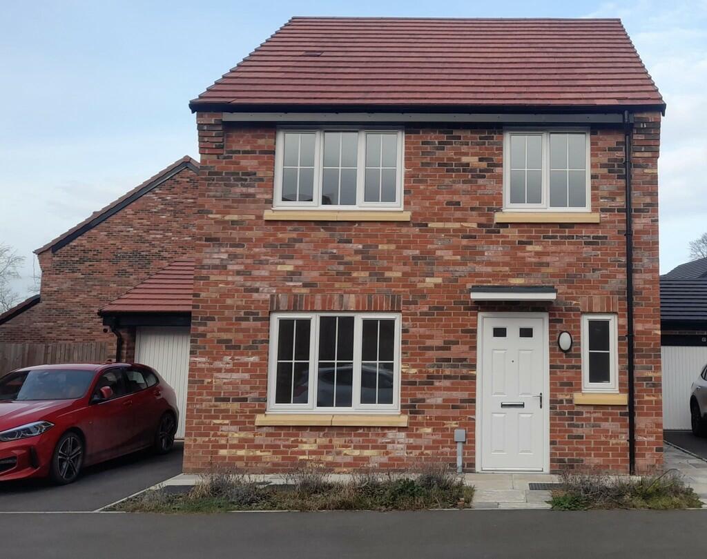 4 bedroom detached house for sale in Old Spot Way, Winsford, CW7