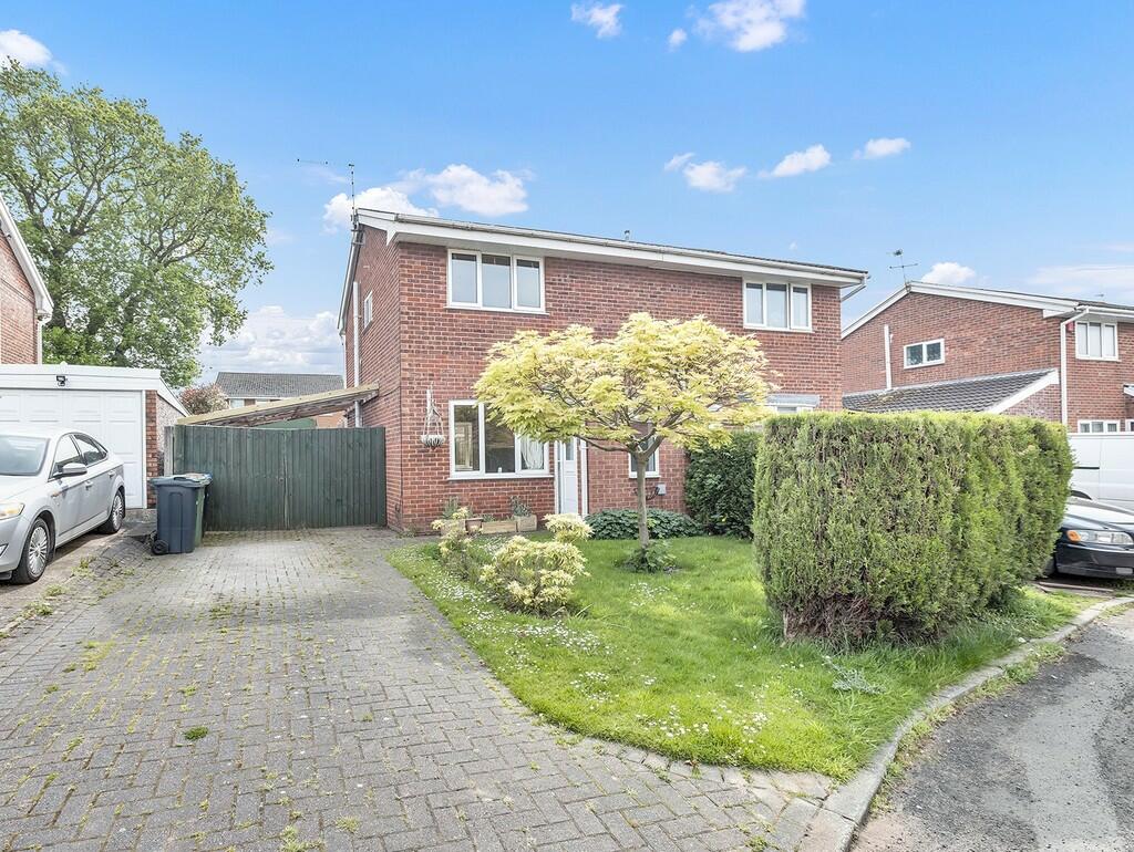 2 bedroom semidetached house for sale in Norman Drive, Winsford, CW7