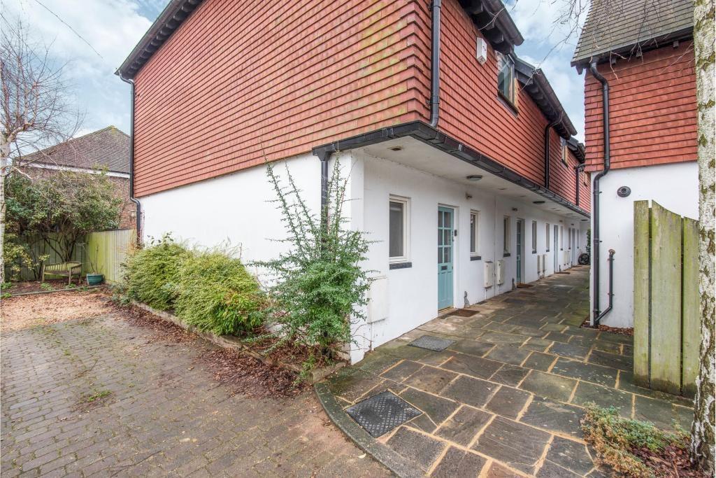 Main image of property: Sonic Court, Woodbridge Road, Guildford