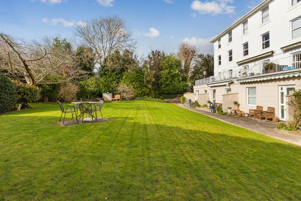 1 bedroom flat for sale in Higher Erith Road, Torquay, Devon, TQ1 2RJ, TQ1