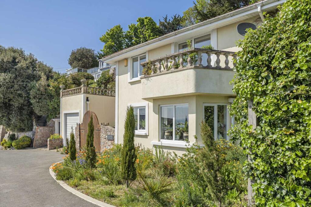 Main image of property: Museum Road, Torquay, Devon, TQ1 1DW