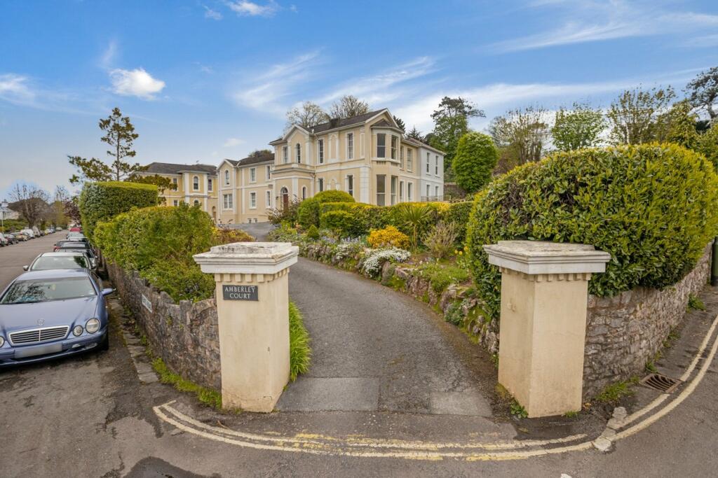 1 bedroom apartment for sale in Amberley Court Kents Road Torquay Devon