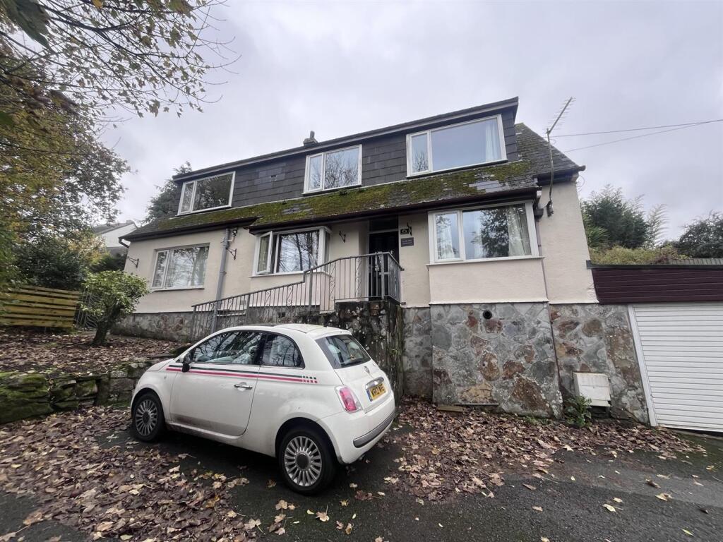 Main image of property: Highland Park, Penryn