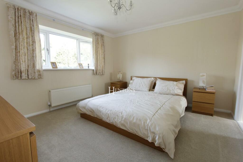 Additional property image - Bronwydd Avenue, Penylan, Cardiff