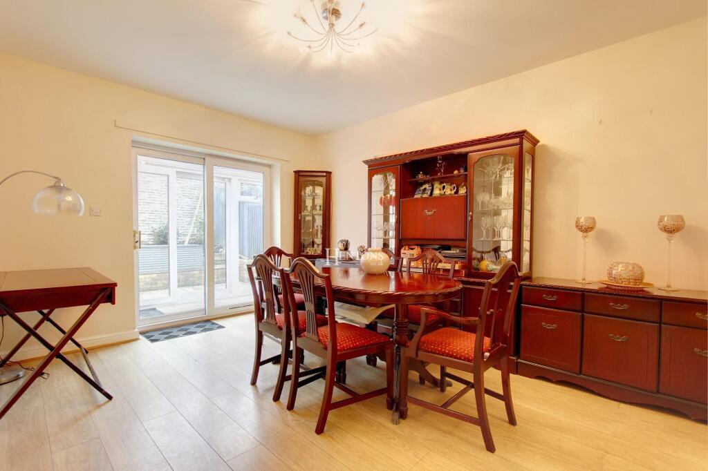 Additional property image - Clos Derwen, Penylan, Cardiff