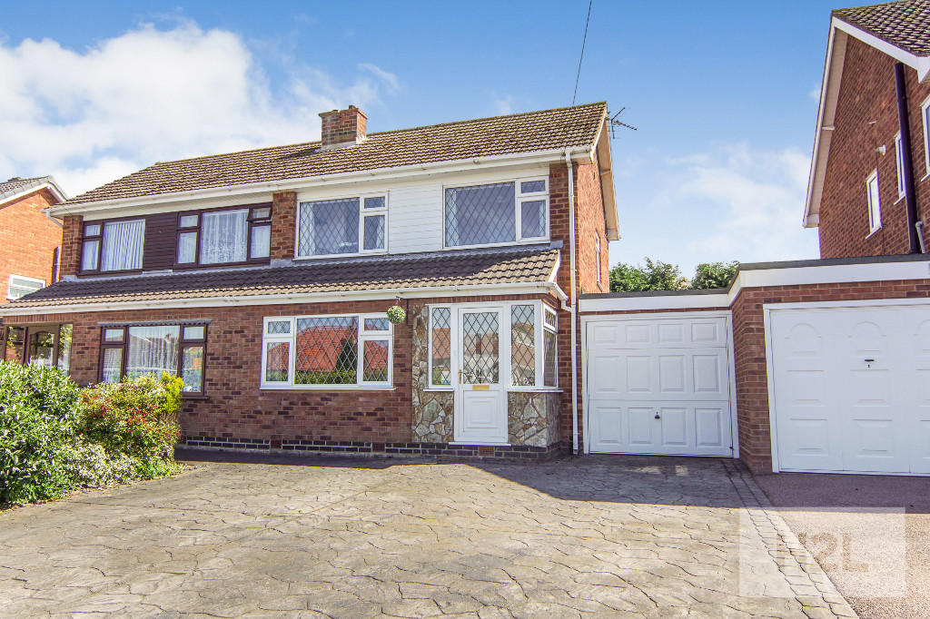 Main image of property: Claremont Road, Tamworth B79 8EW