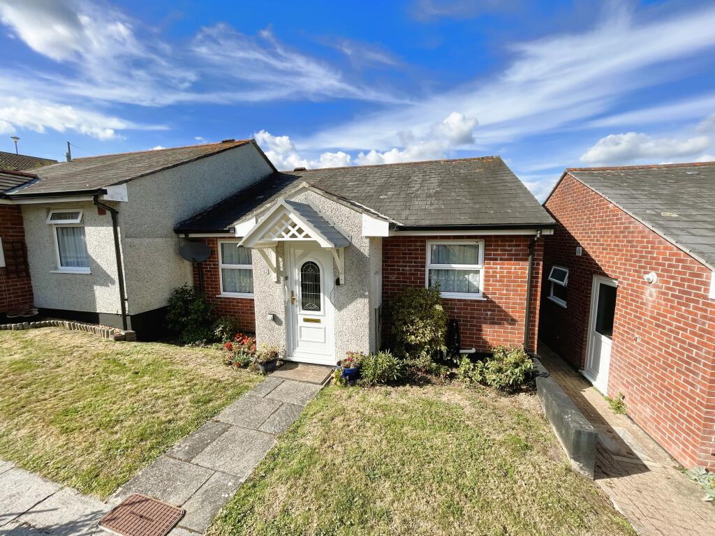 2 bedroom semidetached house for sale in Cedar Court, Saltash, PL12