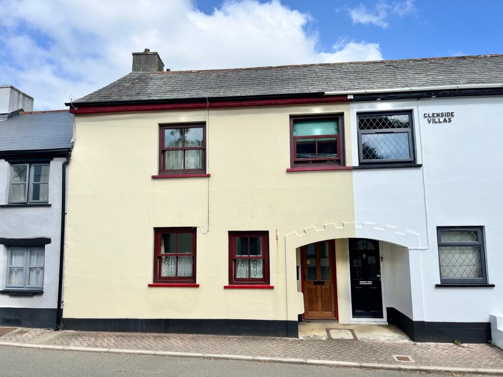 Main image of property: Glenside Villas, Landrake, PL12