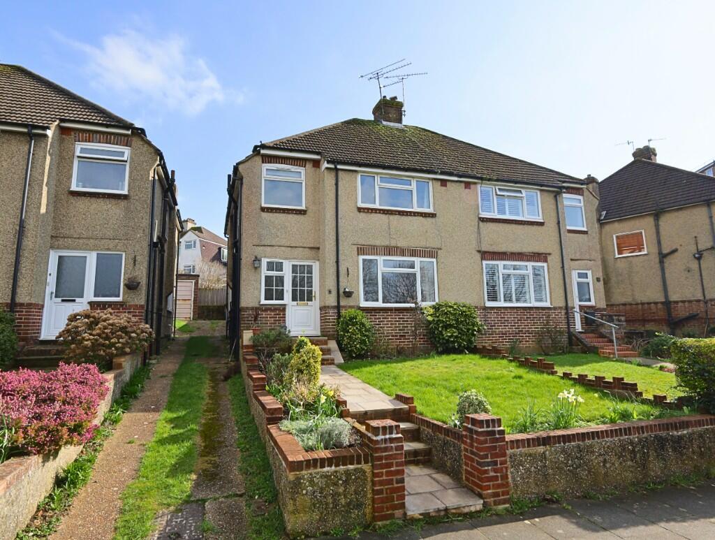 3 bedroom semidetached house for sale in Dale View, Hove, East Sussex, BN3