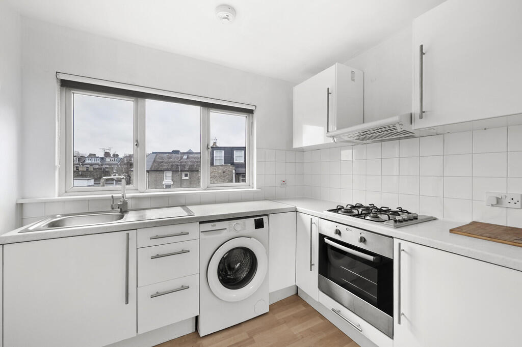 Main image of property: Green Lanes, Stoke Newington