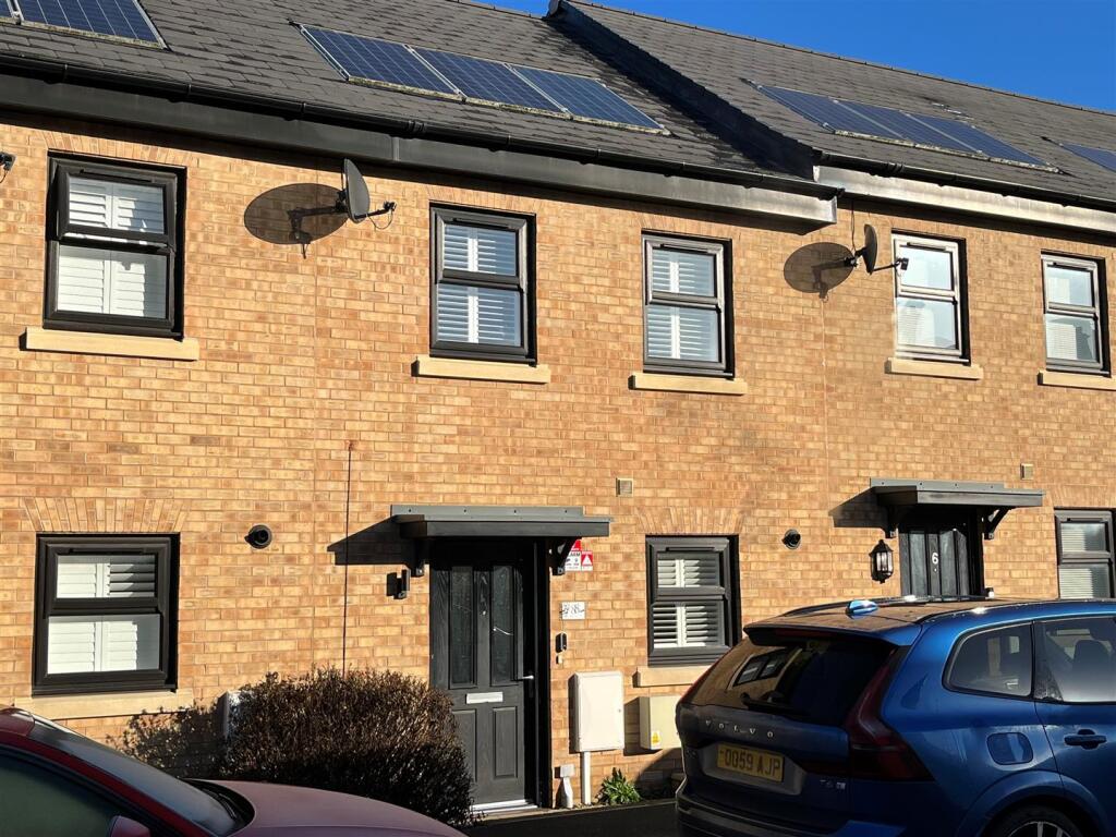 Main image of property: Hilder Street, Leybourne, West Malling