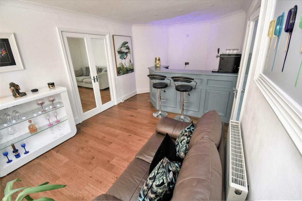 5 bedroom detached house for sale in Brooklands, Hull, HU7