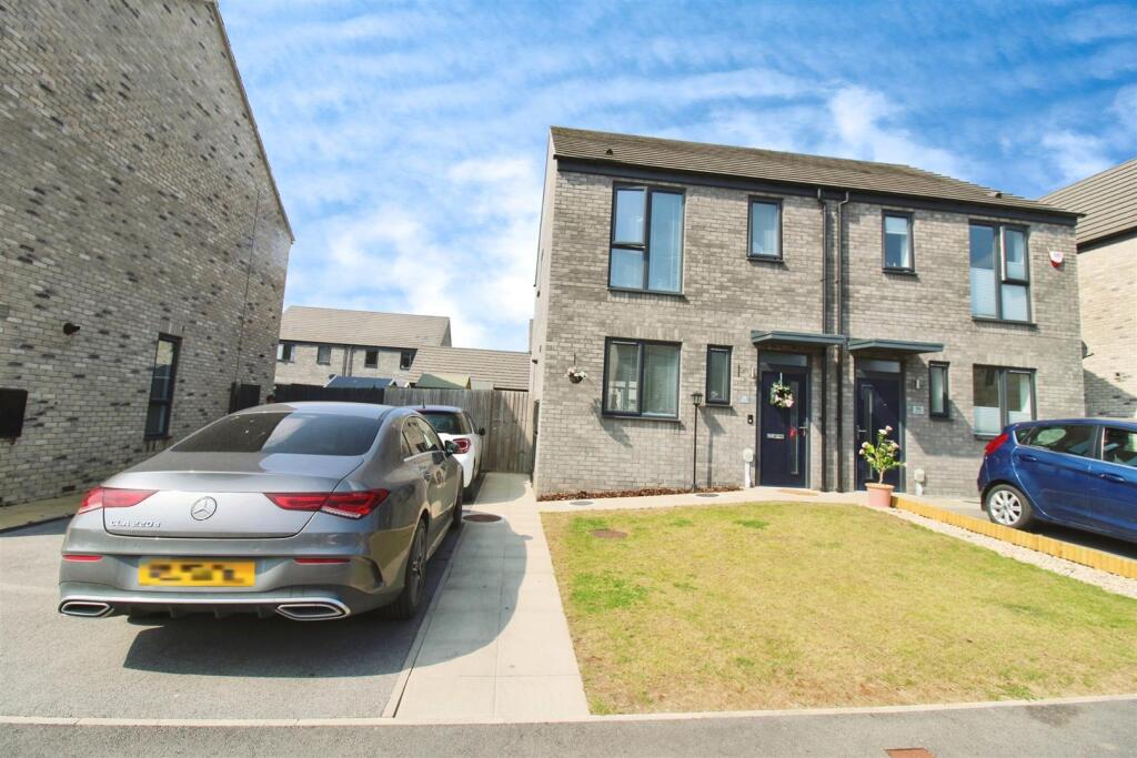 Main image of property: Memory Lane, Kingswood, Hull