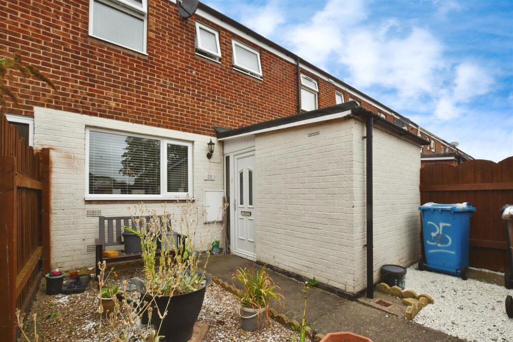 Main image of property: Amberley Close, Bransholme, Hull