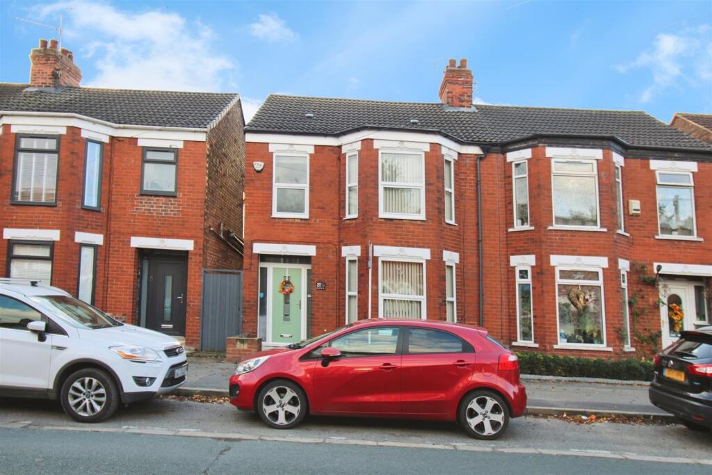 Main image of property: Summergangs Road, Hull
