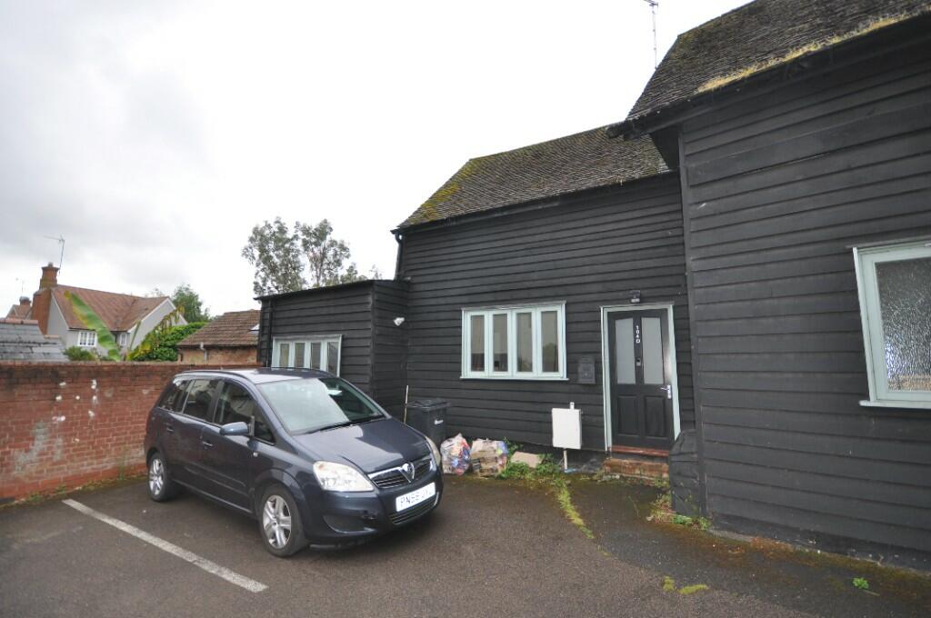 3 bedroom end of terrace house for rent in Bradford Street, Braintree